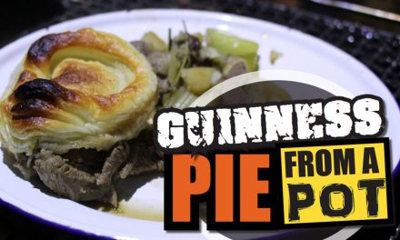 Guinness Pie de una receta de cocina Pot-Camp