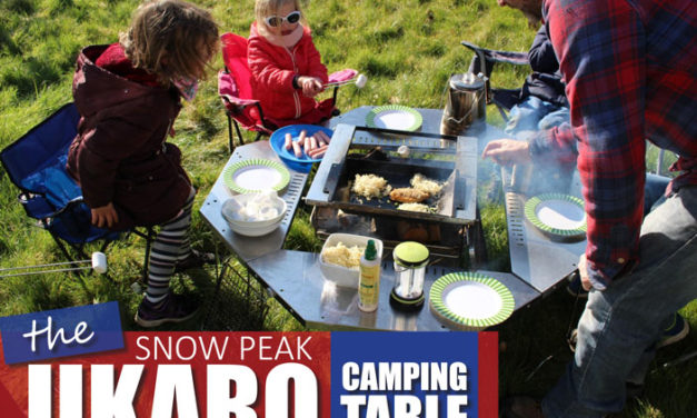 El SnowPeak Jikaro Camping Table