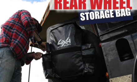 キャンプ用スペアホイールバッグ Euro4x4Parts - スペアホイールに取り付けられたバッグ