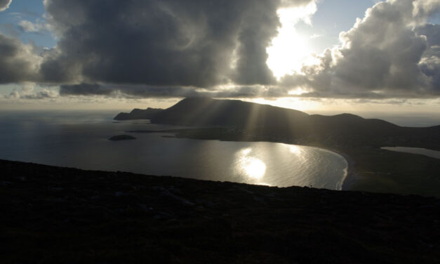 Achill Adası'nı Keşfetmek - 2022 yapımı 'The Banshees of Inisherin' filminin yeri